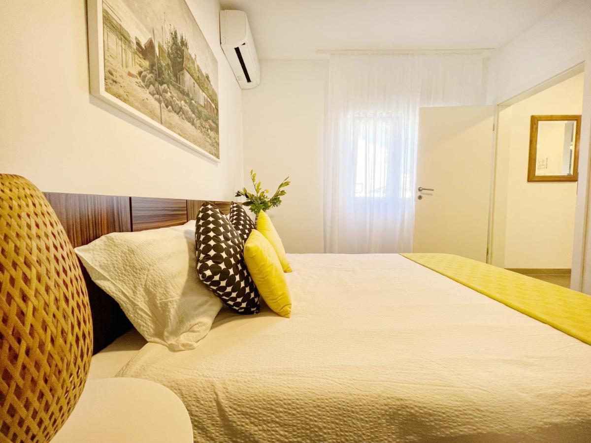 Apartments Teodora Maria Novigrad Istria Exterior foto